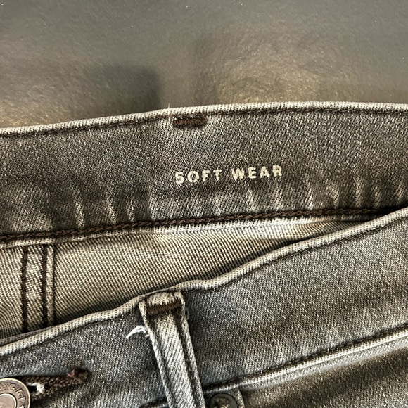 Men’s Gap slim fit soft wear jeans - Picture 5 of 6